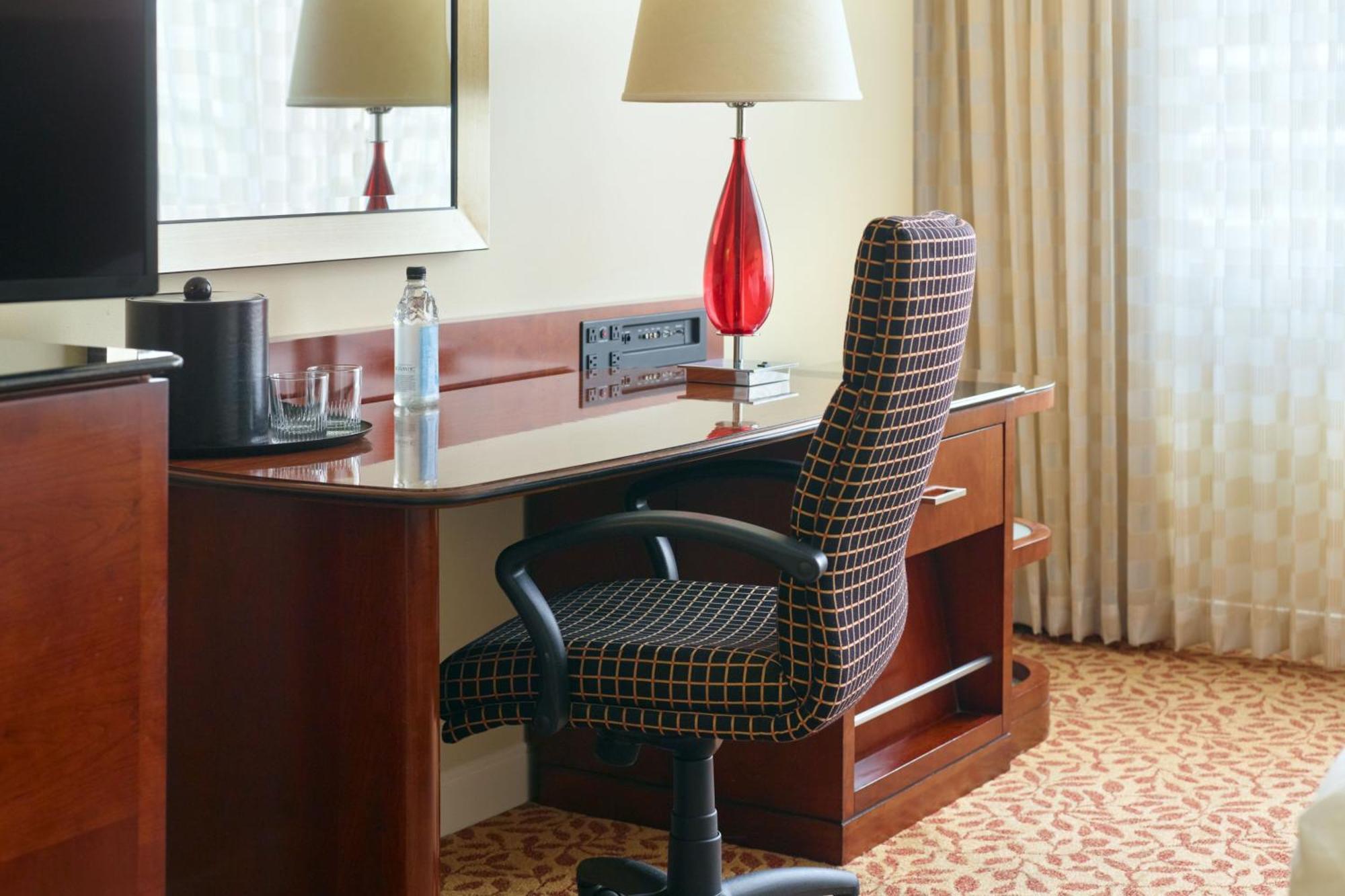 แอตแลนตา แมริออท บักเฮด โฮเต็ล แอนด์ คอนเฟอเรนซ์ เซ็นเตอร์ Hotel ภายนอก รูปภาพ
